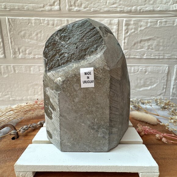 Gorgeous Amethyst Cut Base - Picture 8 of 8